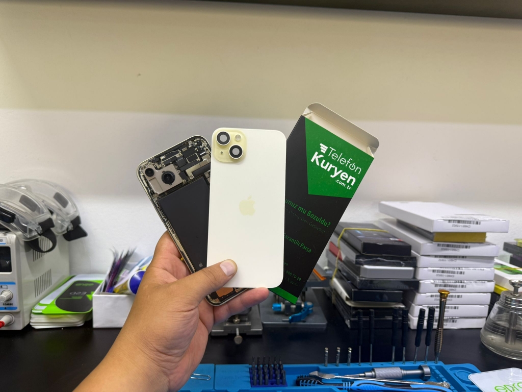 Antalya iPhone XS Max Ekran Değişimi