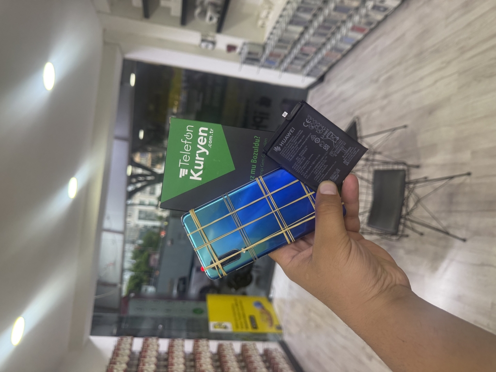 Huawei ekran değişimi Antalya 