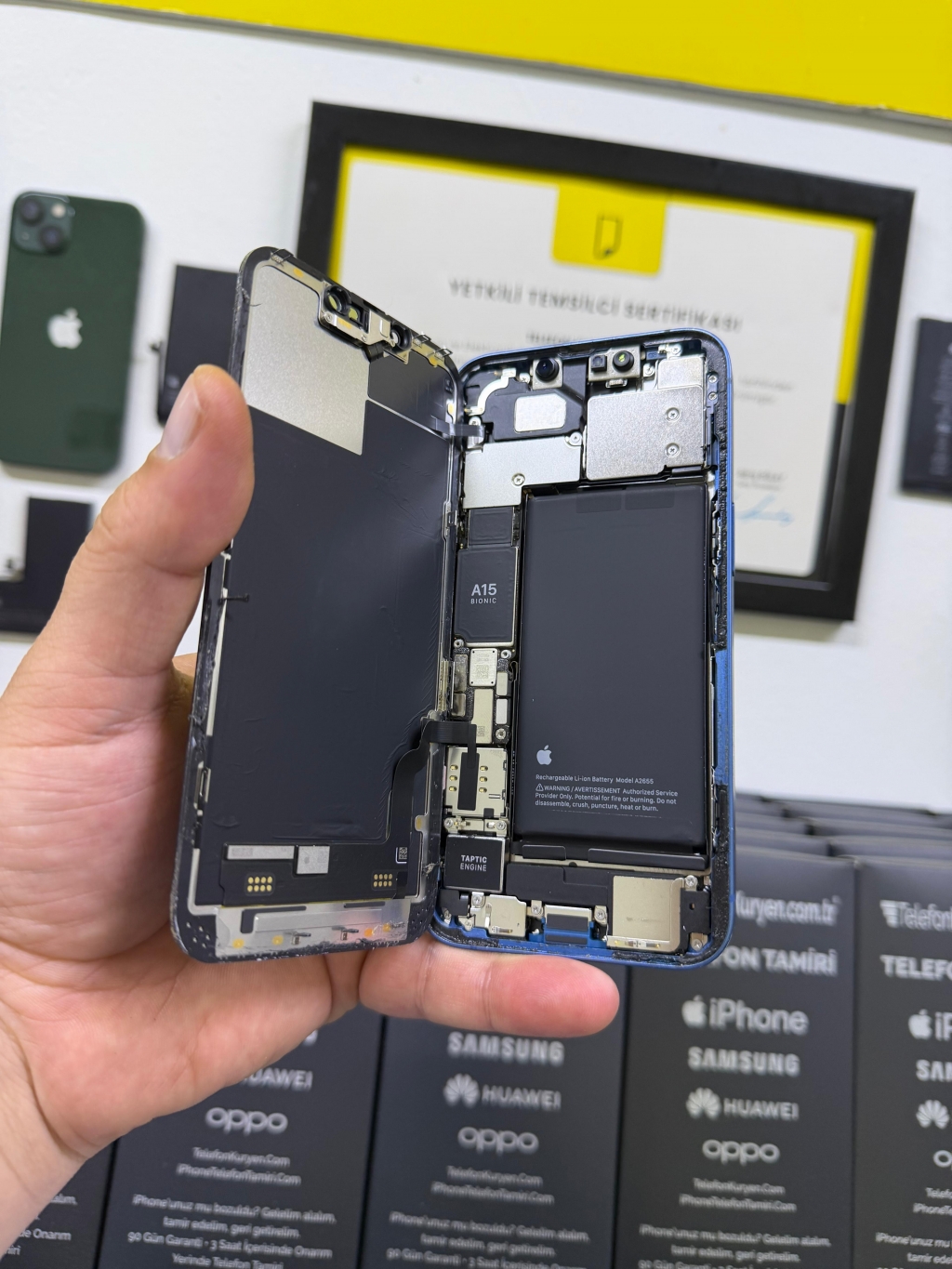 iPhone 14 Pro Max Batarya Değişimi Antalya