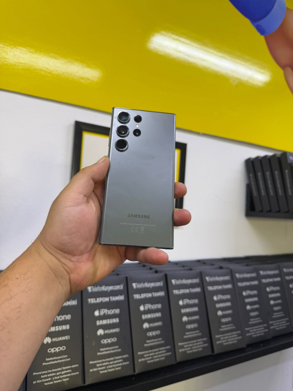 iPhone 16 Pro Max Ekran Değişimi Antalya 